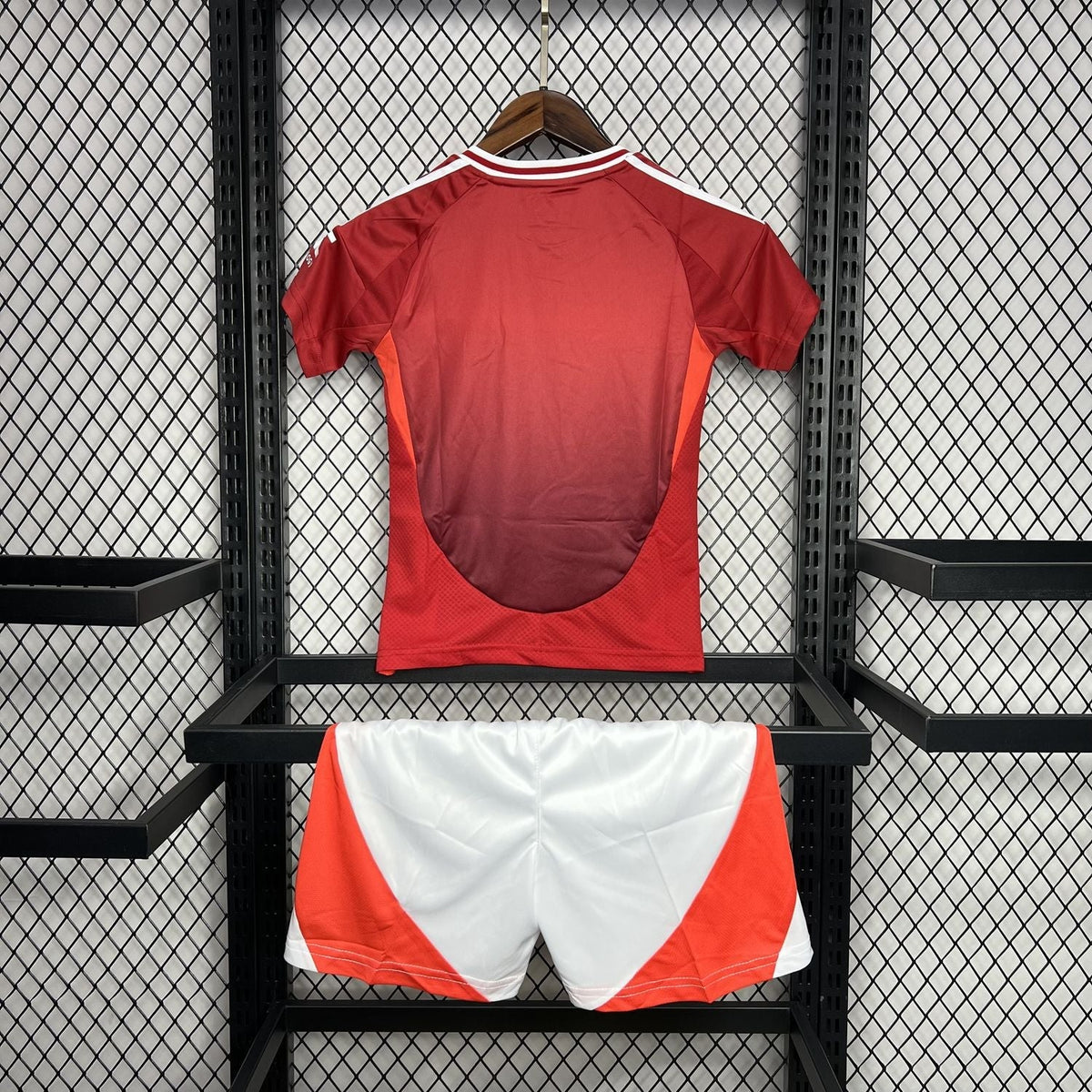 KIDS KIT MANCHESTER UNITED 2024/2025