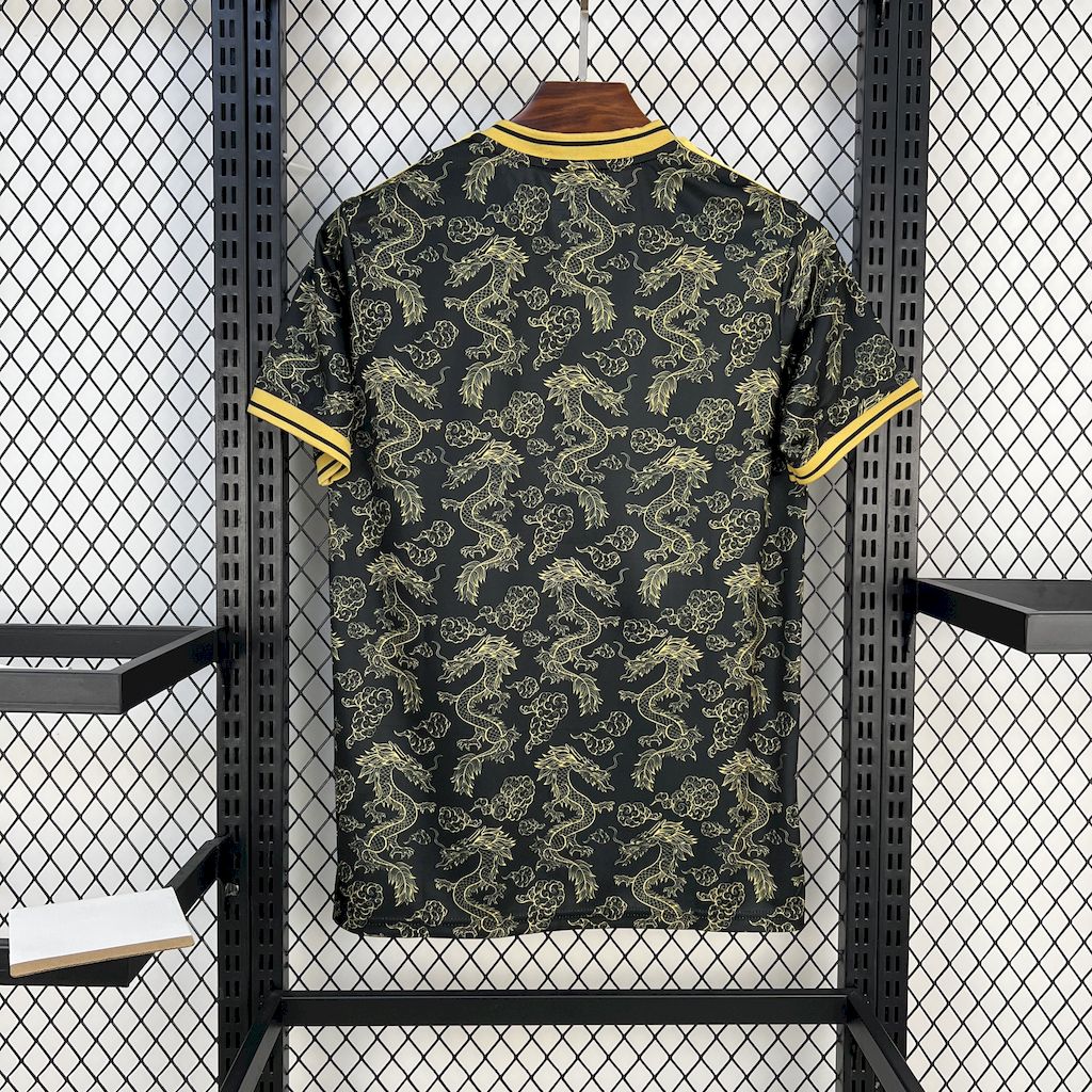 JERSEY CONCEPT REAL MADRID 2025/2026