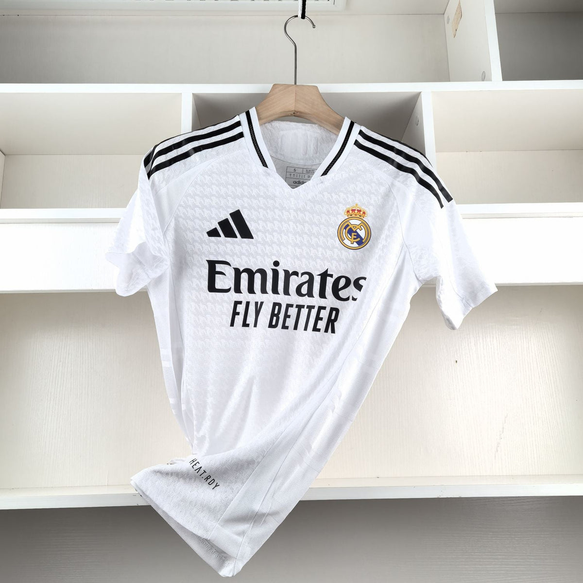 JERSEY REAL MADRID 2024/2025