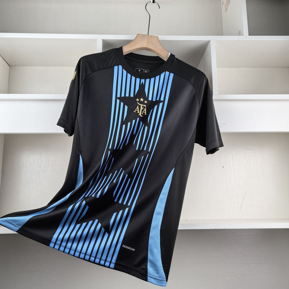 JERSEY ARGENTINA PRE-MATCH 2024/2025