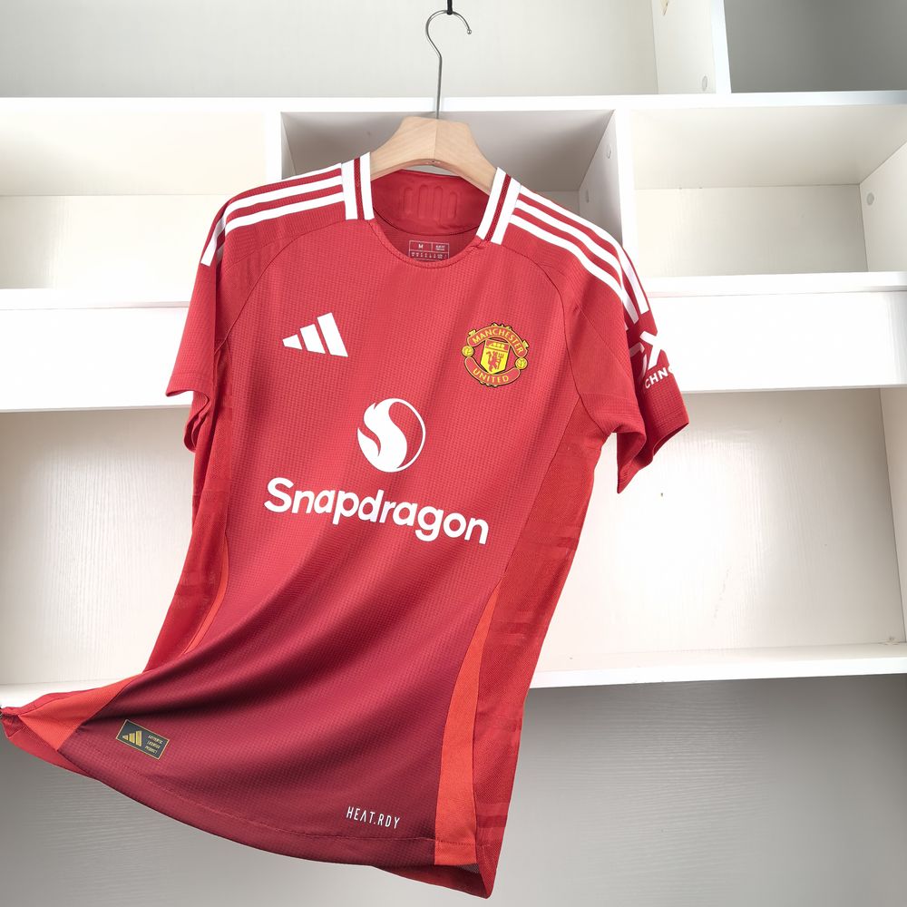 JERSEY MANCHESTER UNITED 2024/2025
