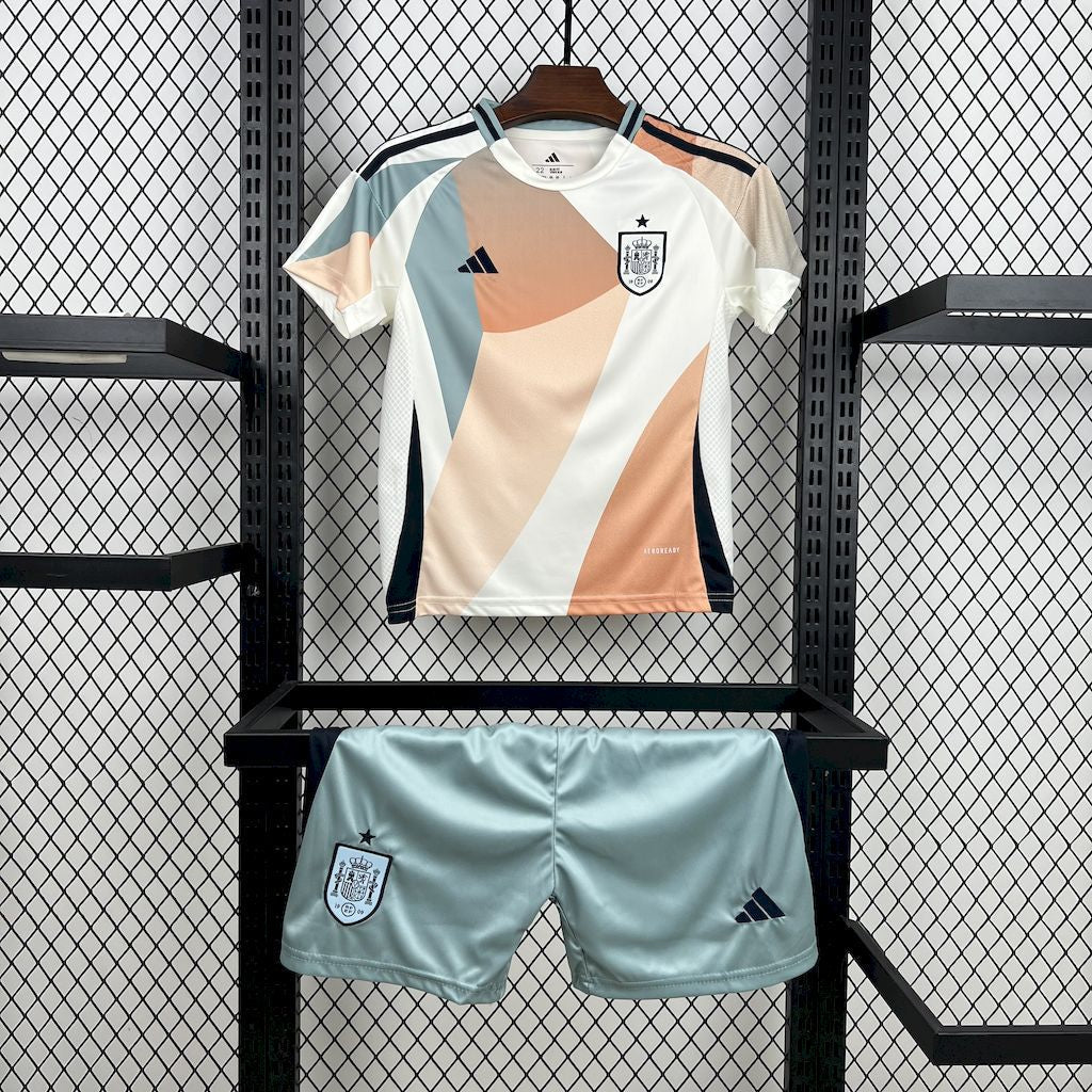 KIDS KIT SPAIN 2025/2026