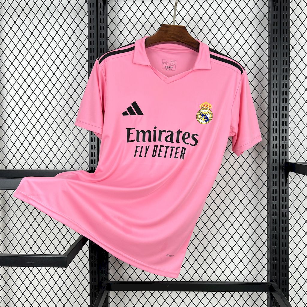 JERSEY CONCEPT REAL MADRID 2025/2026