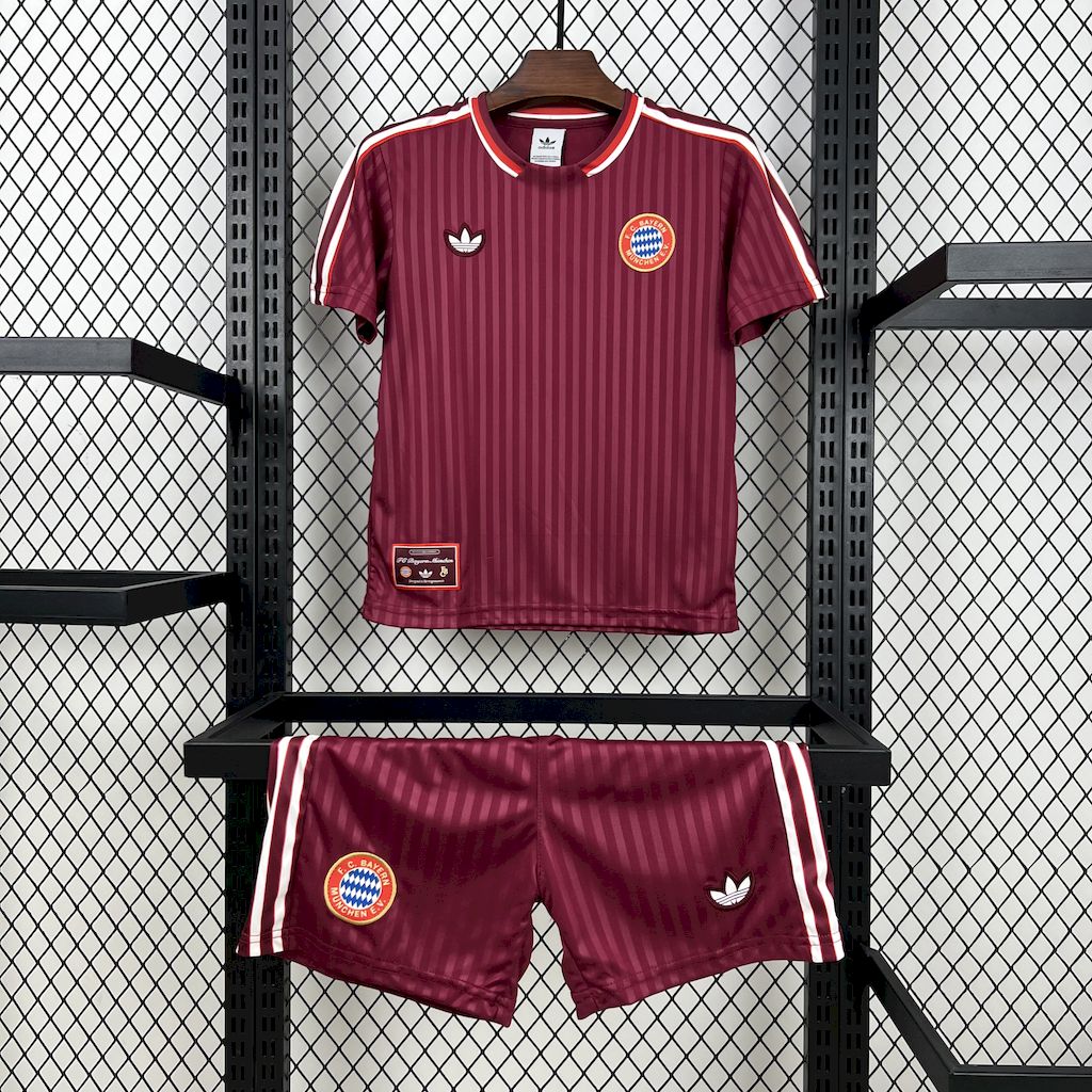 KIDS KIT Bayern Munich/2026