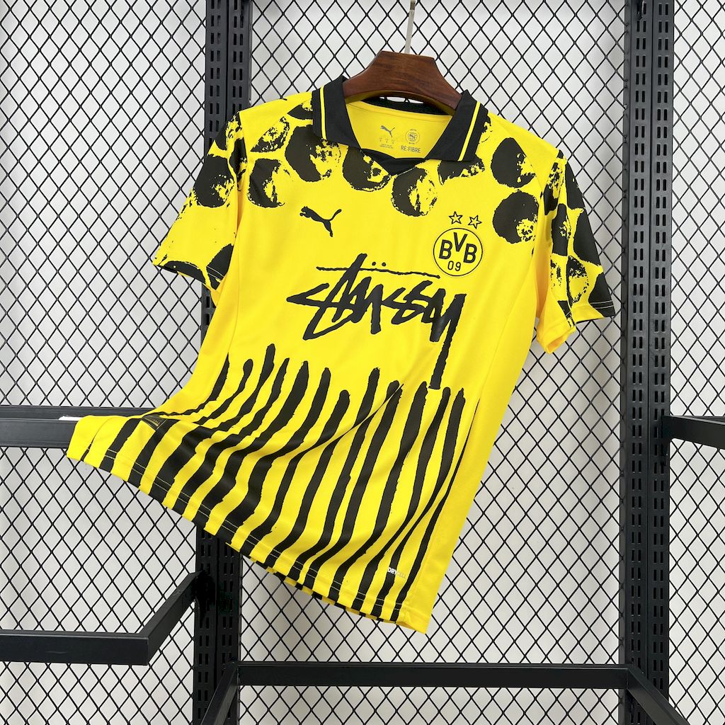 JERSEY CONCEPT DORTMUND X STUSSY 2025/2026
